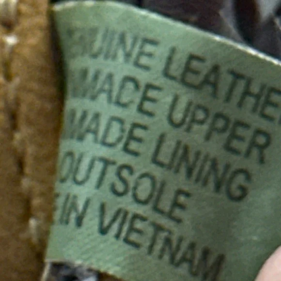 Women’s TIMBERLAND Suede Leather Classic Waterproof Boots, Size 8.5. - Picture 7 of 9